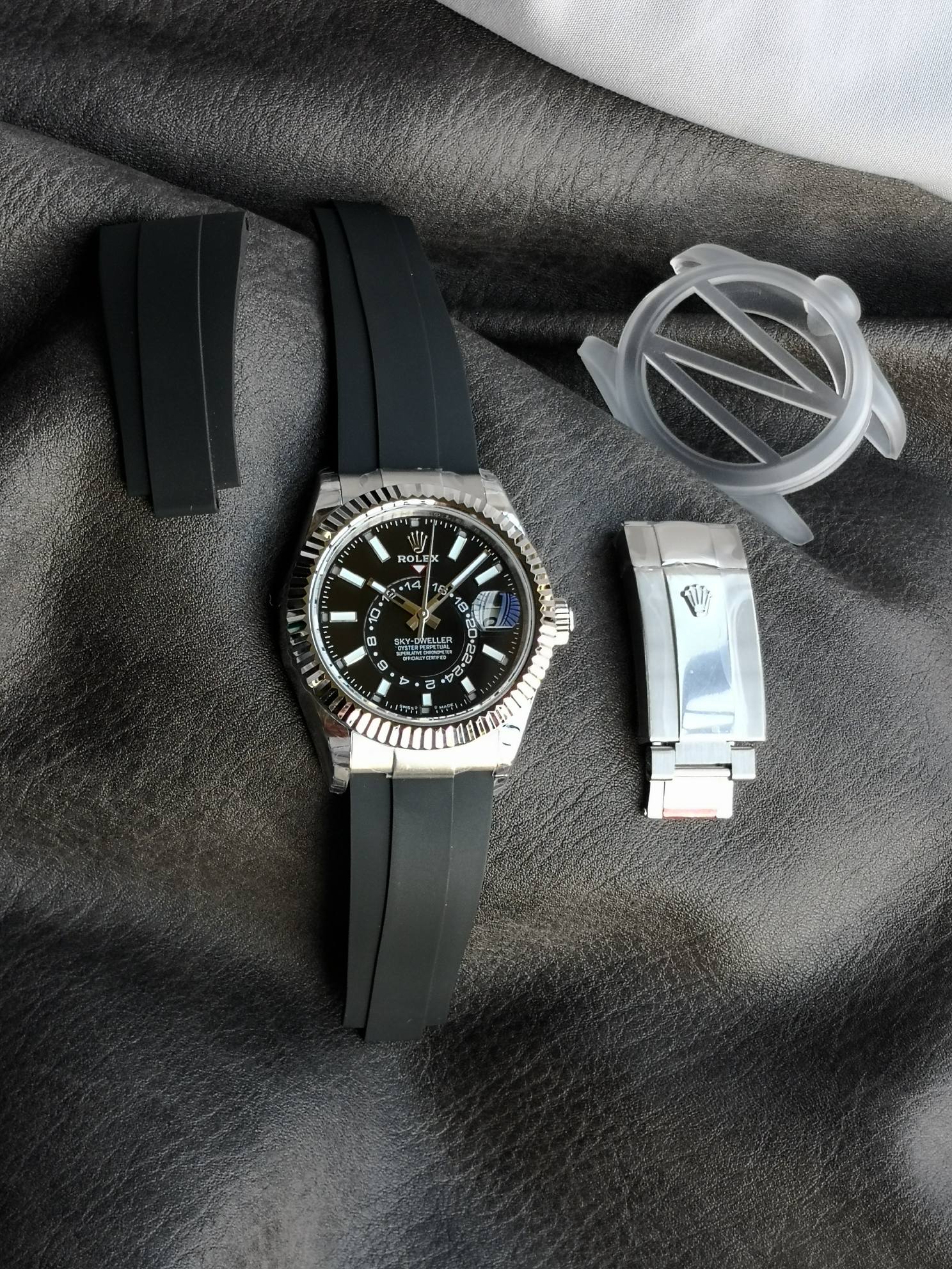 Rolex Sky-Dweller replica full kit with Oysterflex rubber strap and polished clasp