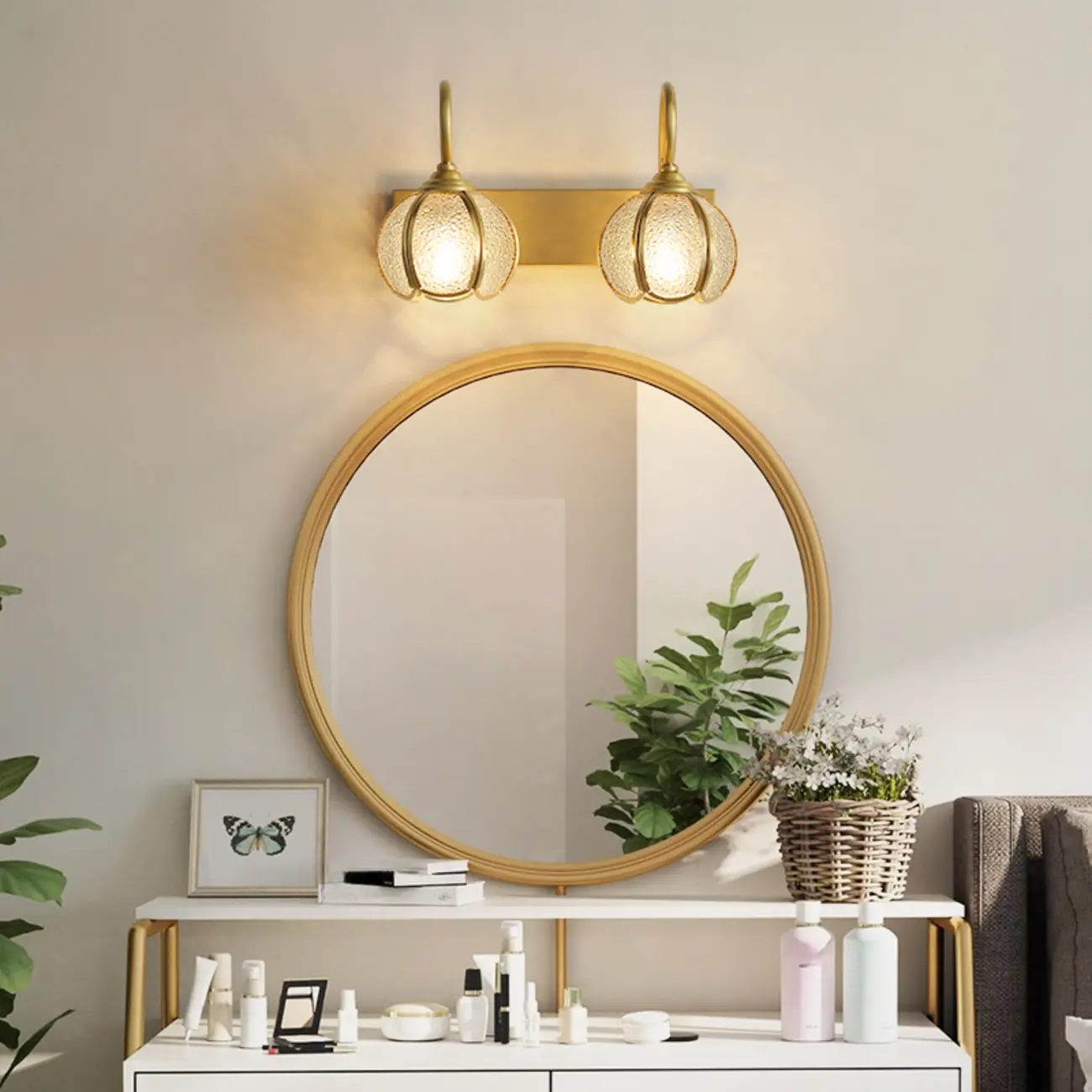 Mini Modern Vintage Globe Brass Vanity Light in 2/3 Lights