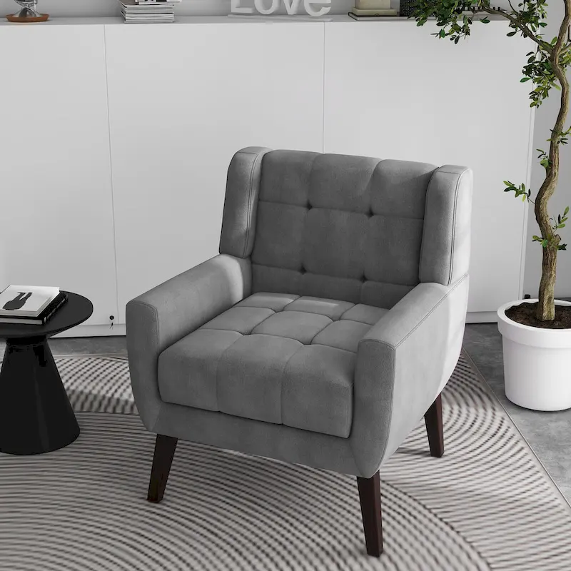 Tufted Upholstered Armchair with Wood Legs