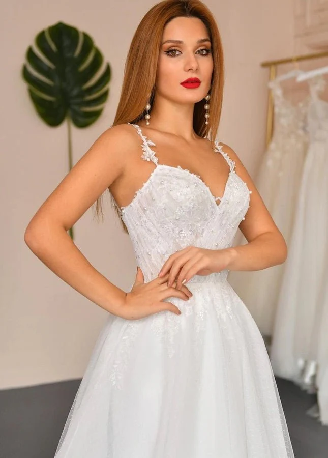 A-line Spaghetti Straps Sleeveless White Appliques Tulle Pearls Wedding Bridal Dress