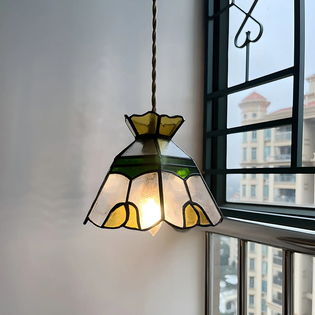 Floral Stained Glass Brass Pendant Light Adjustable Height