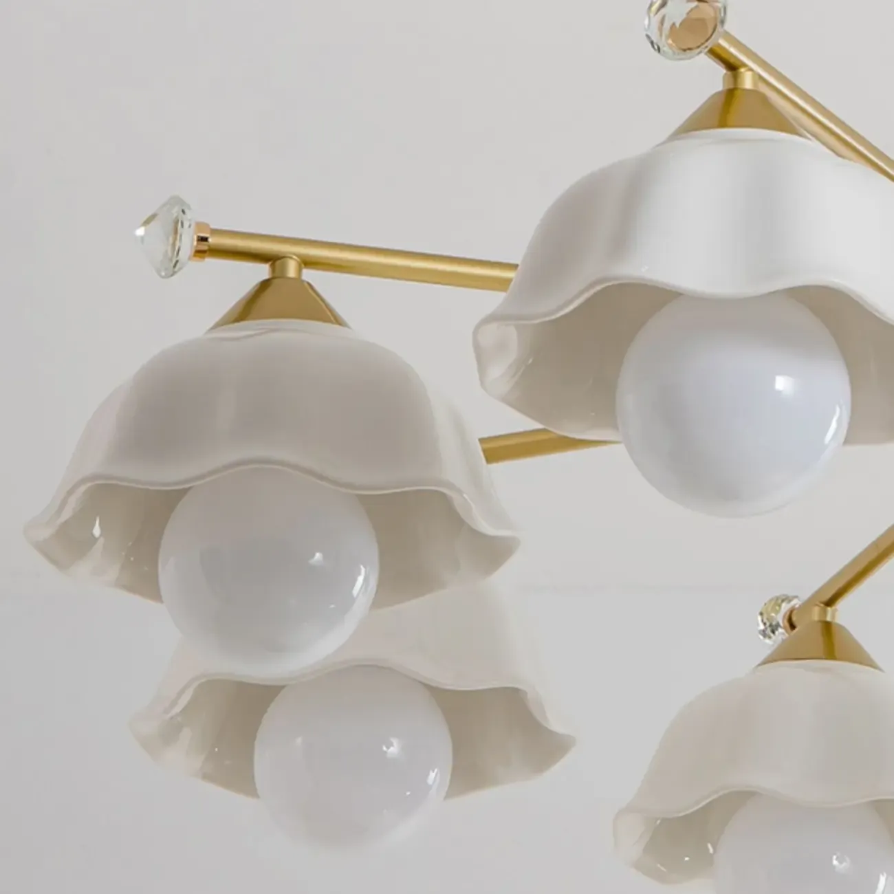 Symmetrical Ceramic Flower Down Gold Chandelier