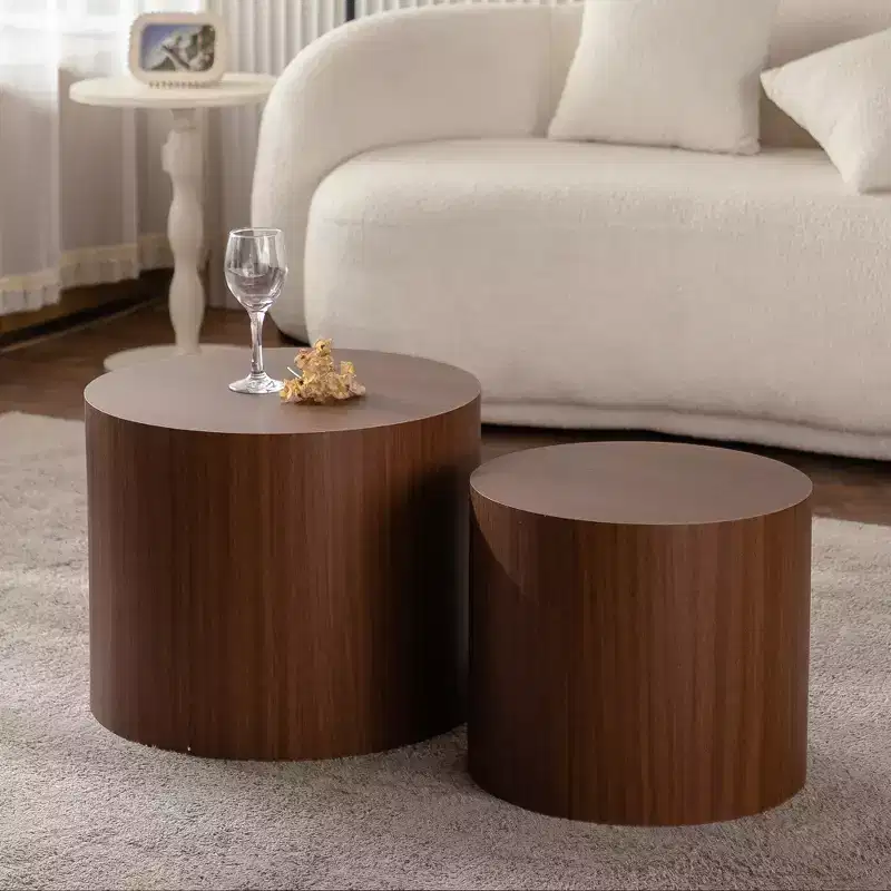 Set of 2 Round Nesting Coffee Tables with Space-Saving Design for Living Room or Bedroom