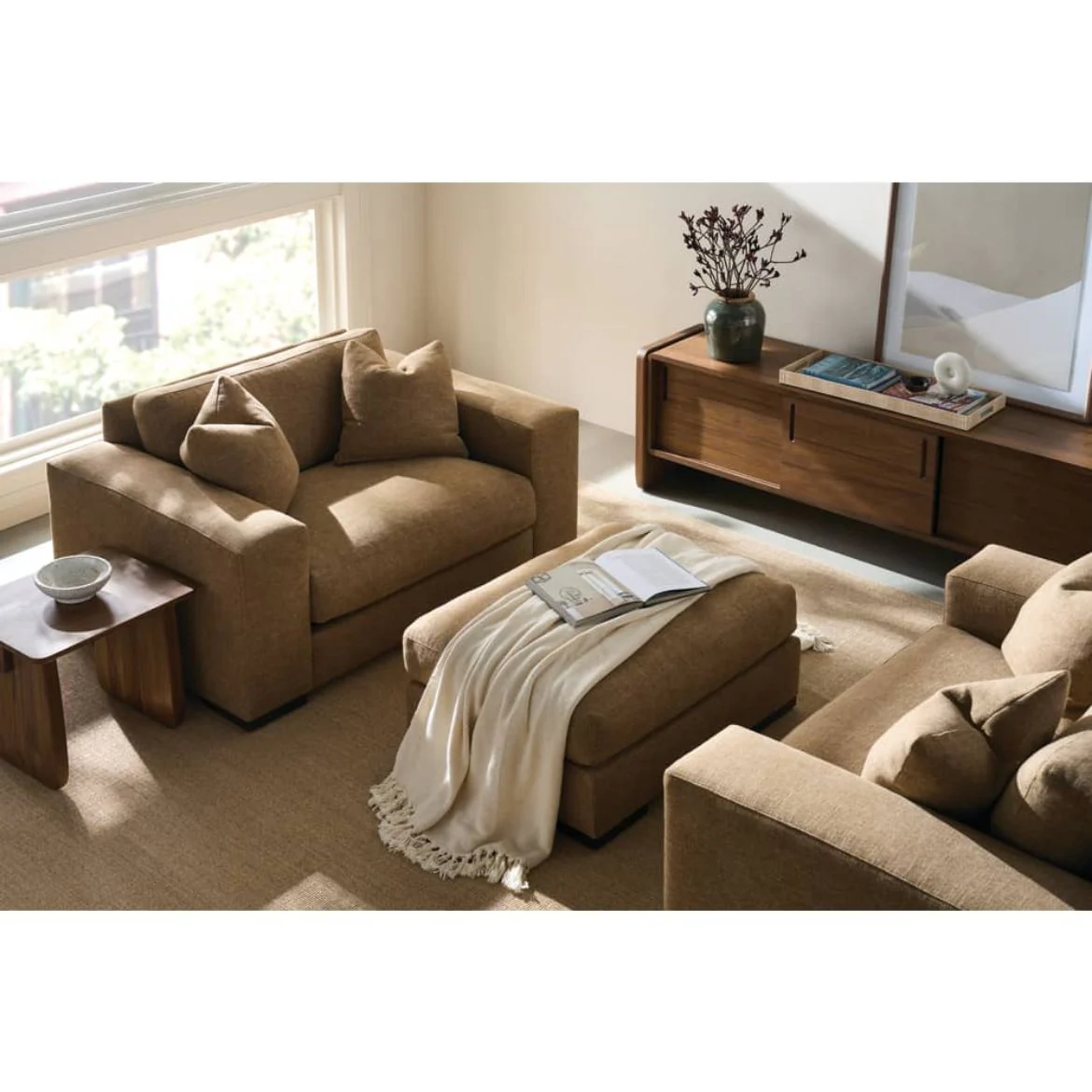 Nova Sliding Door Credenza