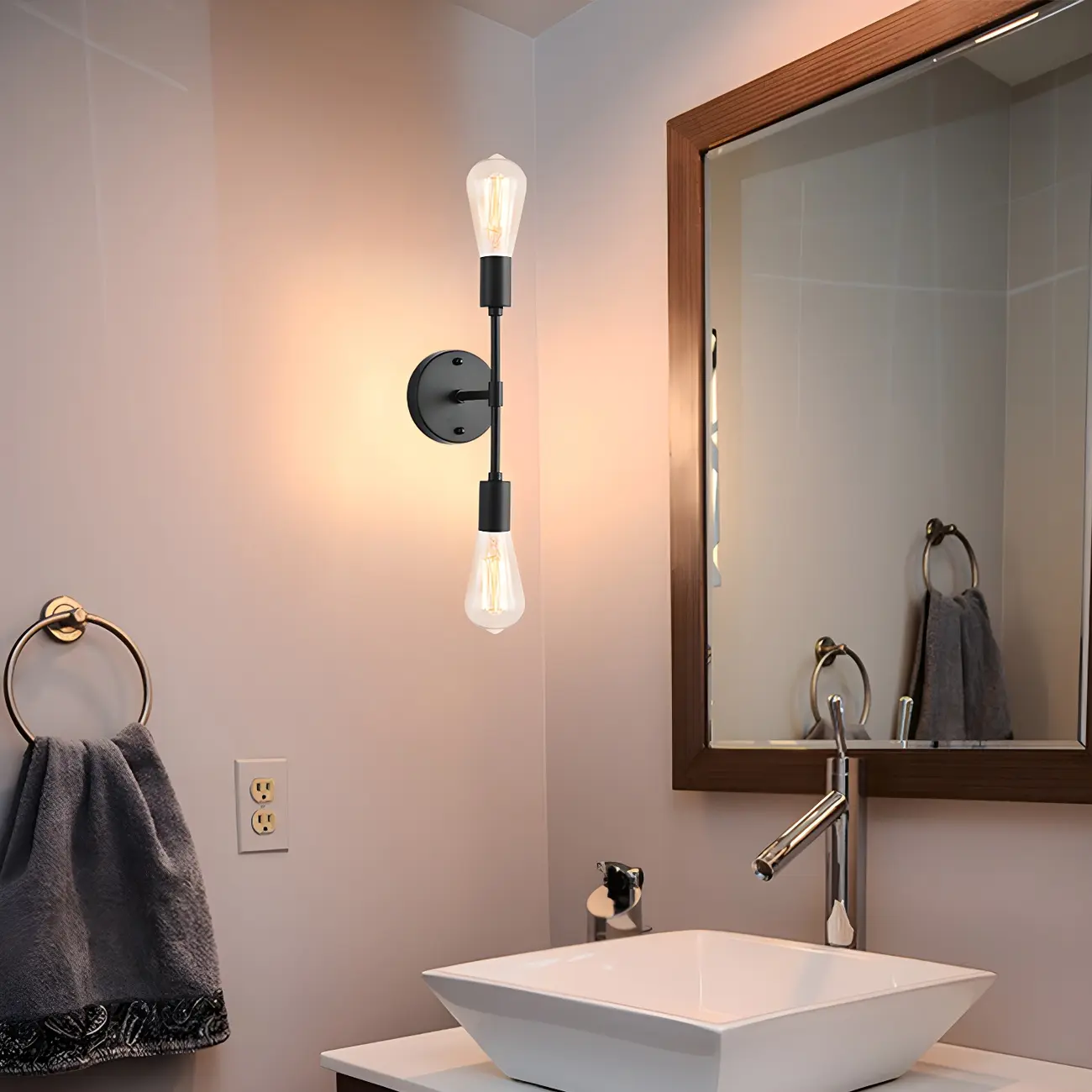 Modern 2-Light Globe Metal Bathroom Vanity Light