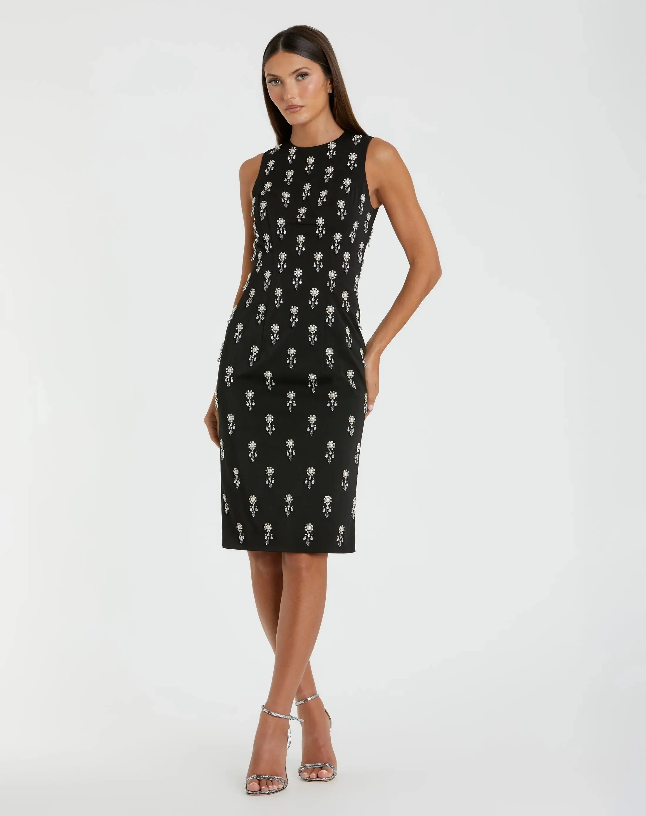 Black Embellished Sleeveless Fitted Cocktail Dress
