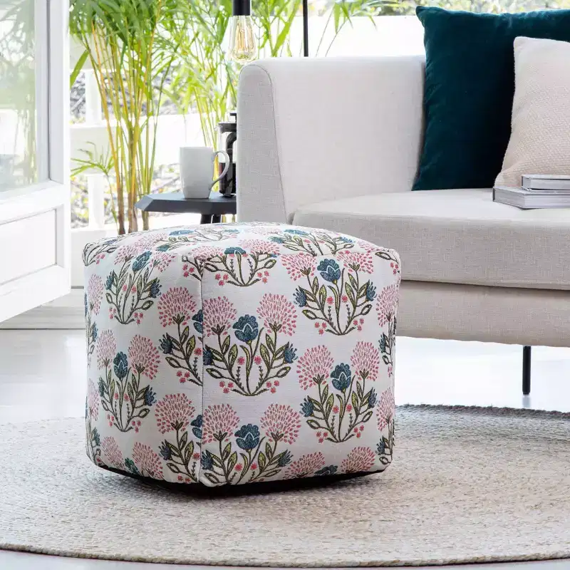 Poufs