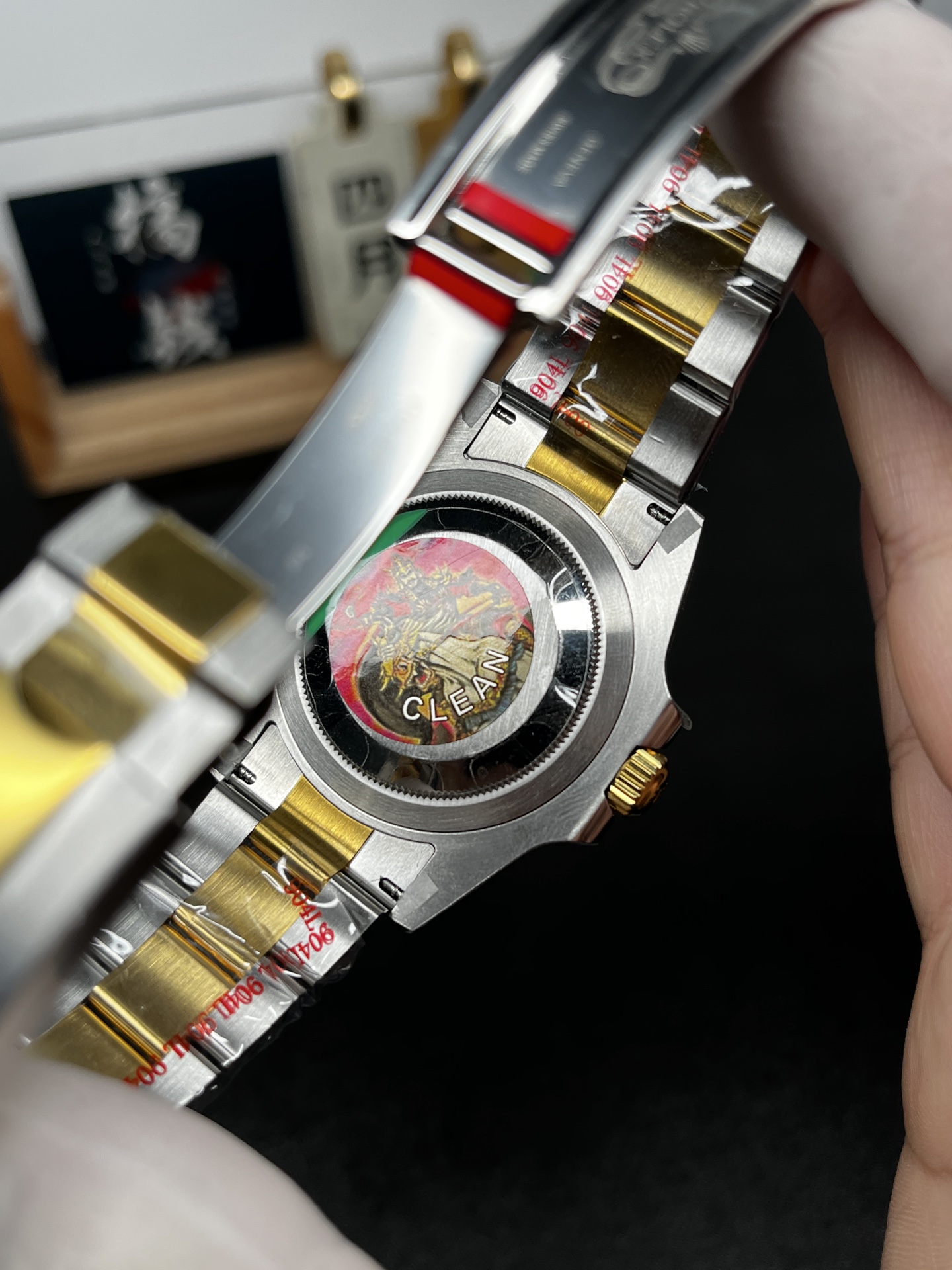 Rolex clone movement detail with VR3235 and VS3235 comparison context