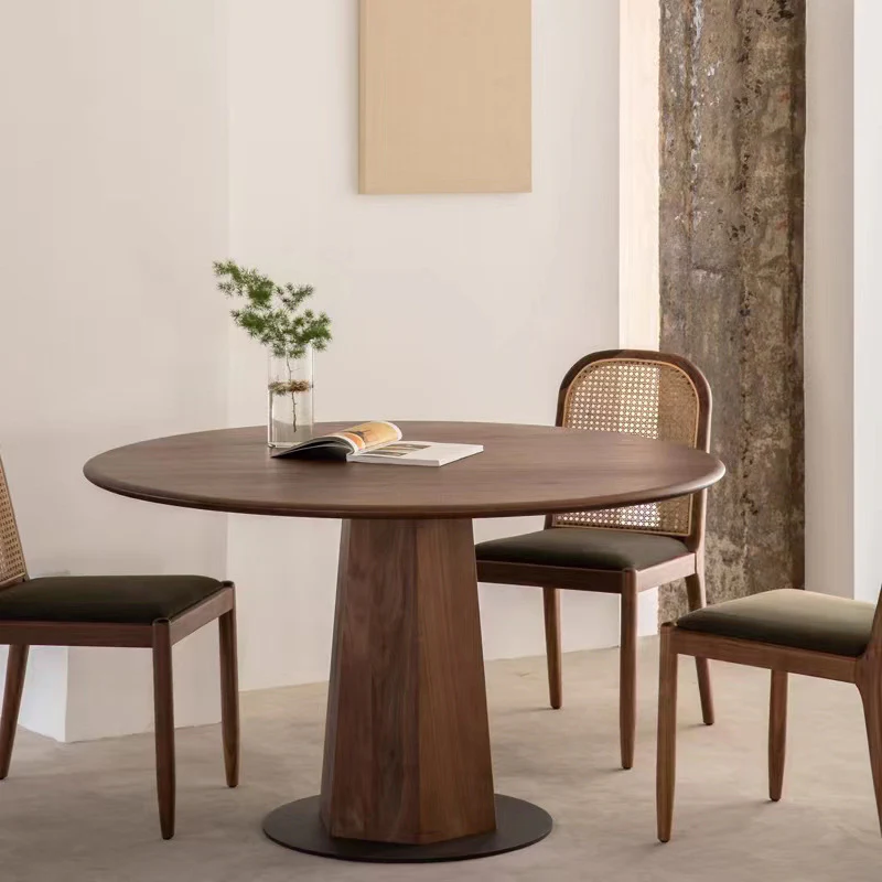 Traditional Pine Solid Wood Round Dining Table