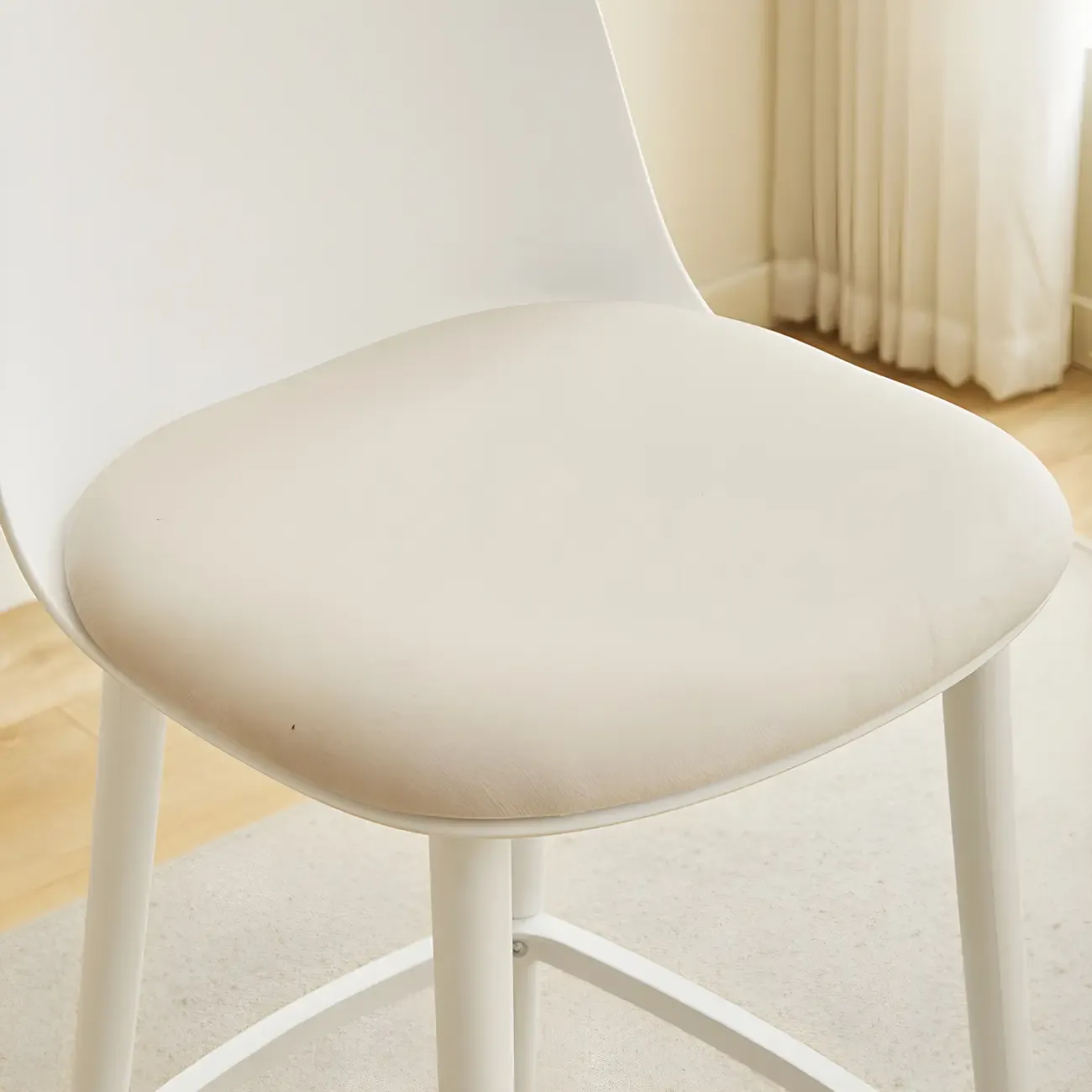 Modern Plastic Upholstered Bar Stool with Footrest