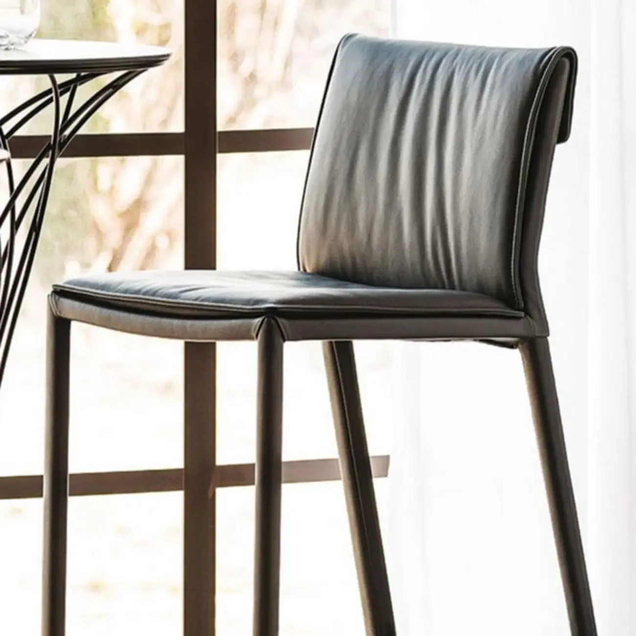 Modern 4-Leg Trestle Footrest Low Back Bar Stools