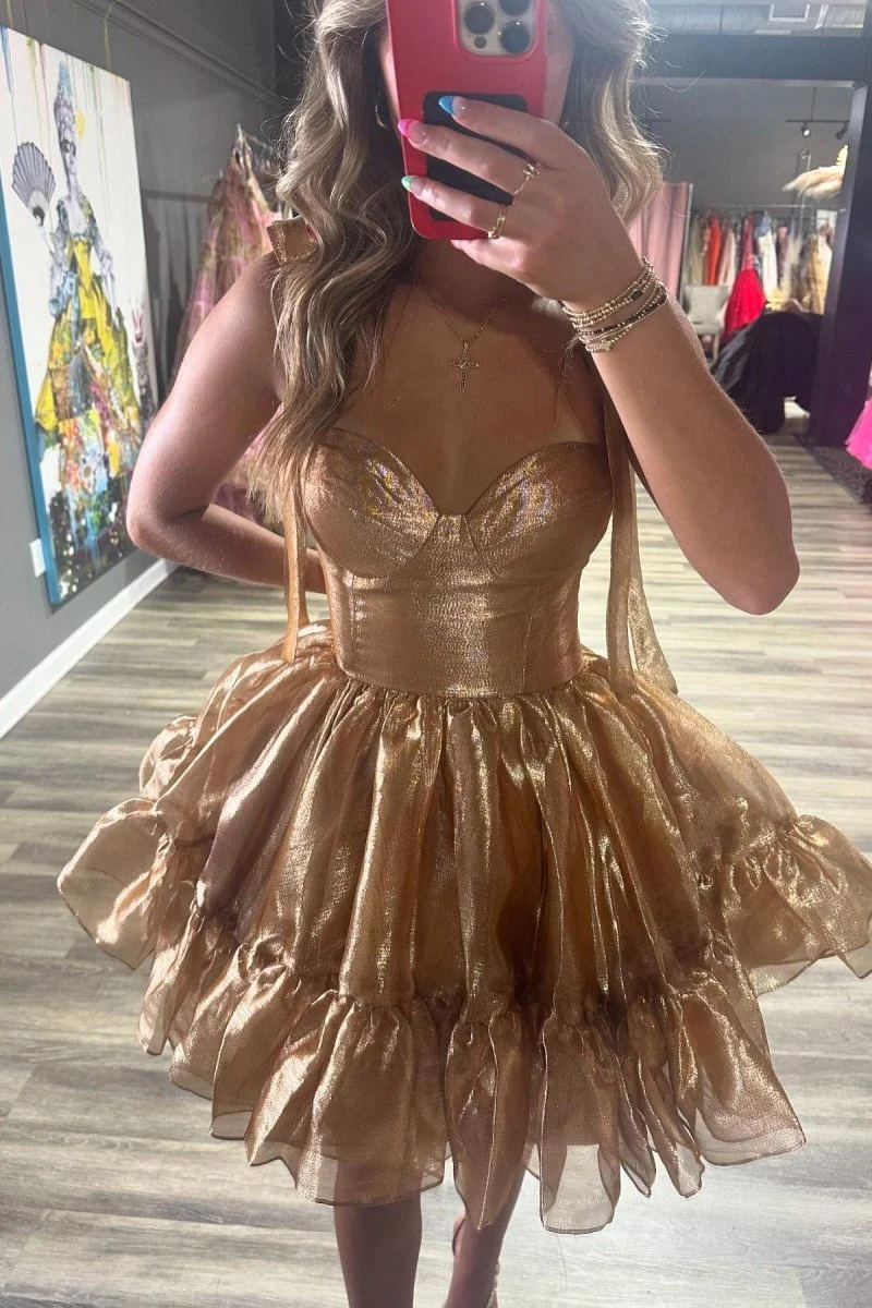 Champagne - A-Line Sweetheart Short Homecoming Dress