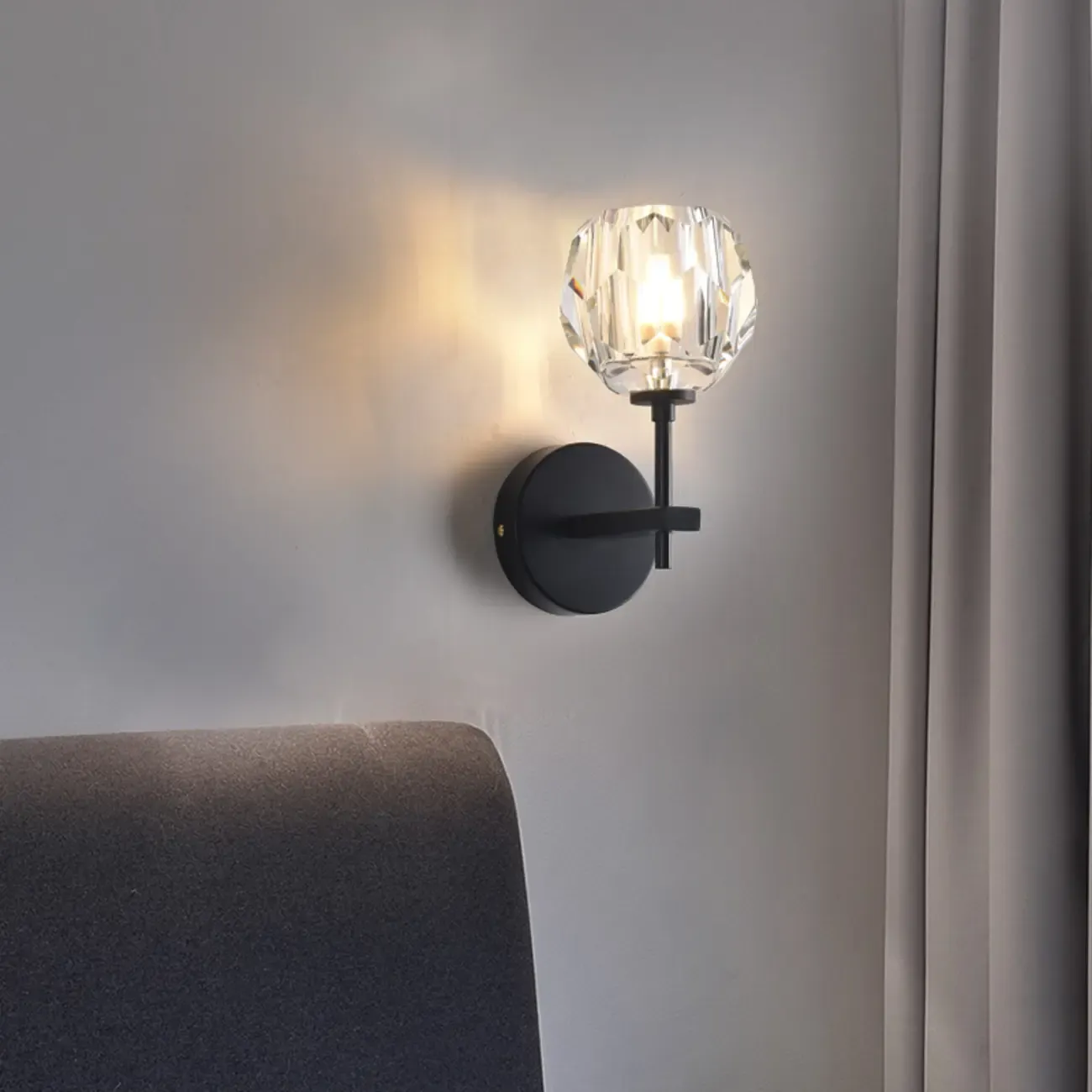 Modern Mini Black Wall Sconce Fixture for Indoor Lighting