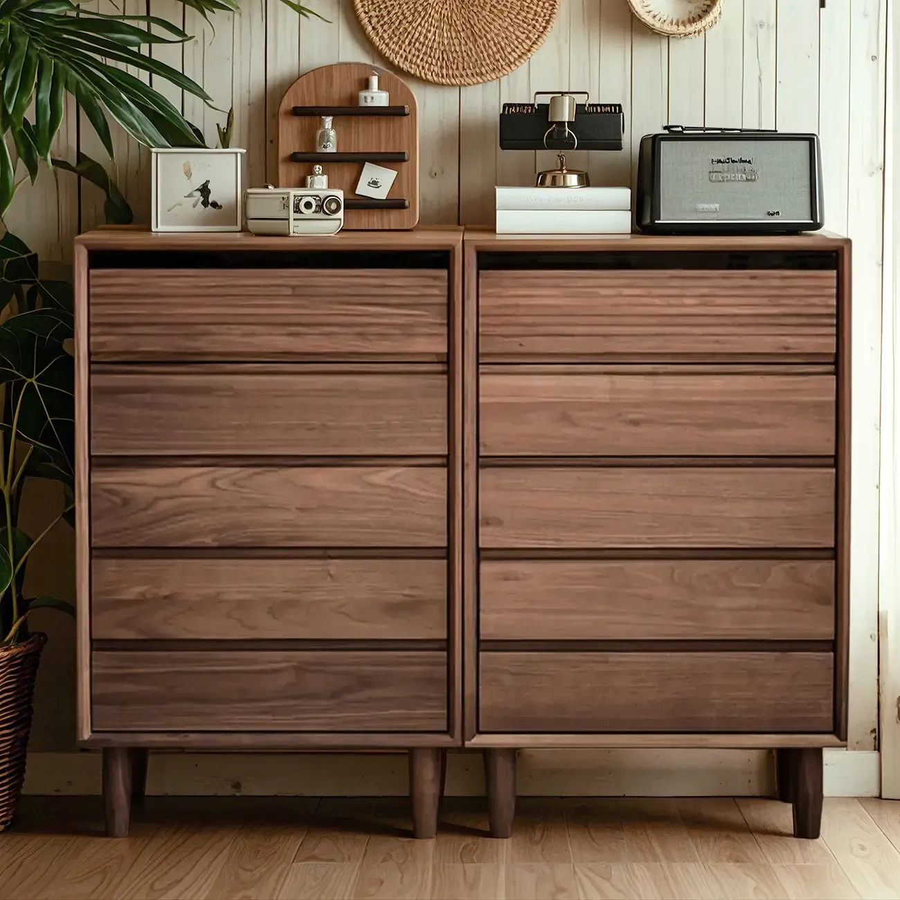 Modern Vertical Natural Wooden Chest with 5-Drawers for Bedroom