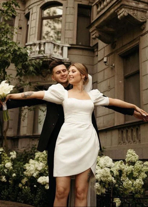 Bodycon Square Neck Satin Short Wedding Dresses with Lantern Sleeves