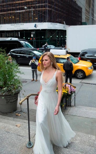 Chiffon Lace Weddig Dress With Beading Sequins Flower