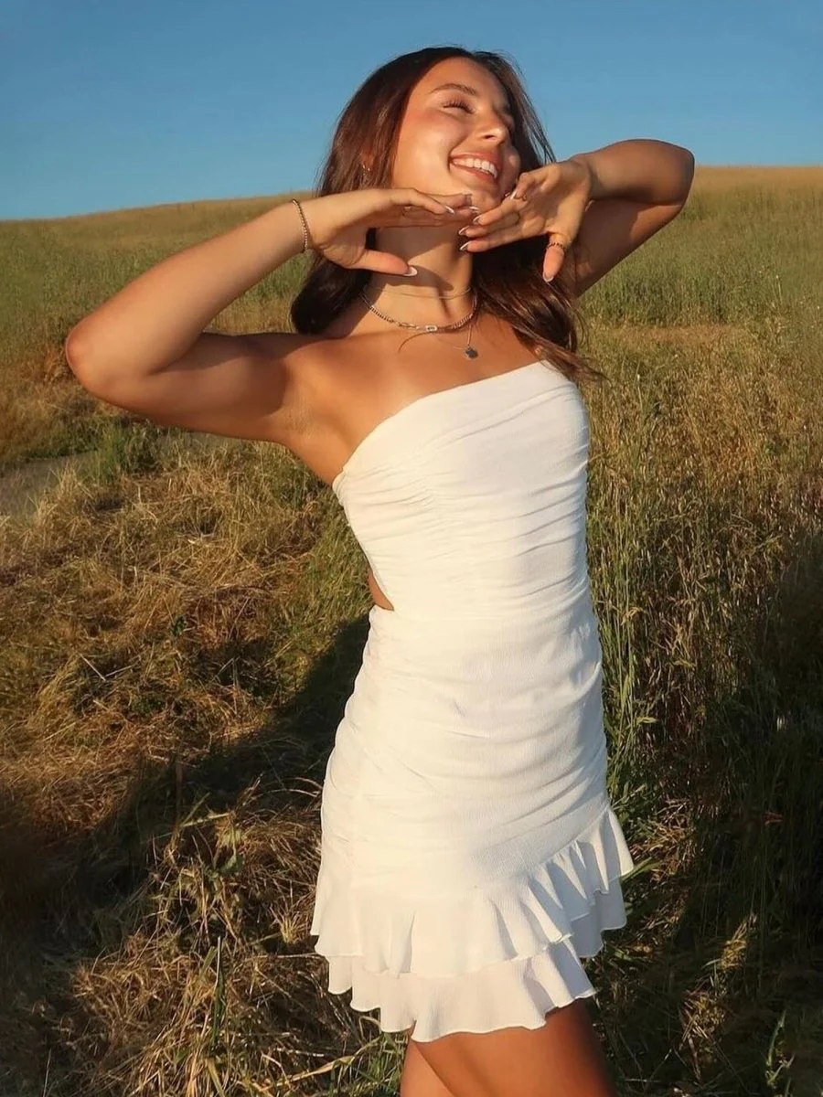 White - Strapless Bodycon Spandex Ruffles Short Homecoming Dresses