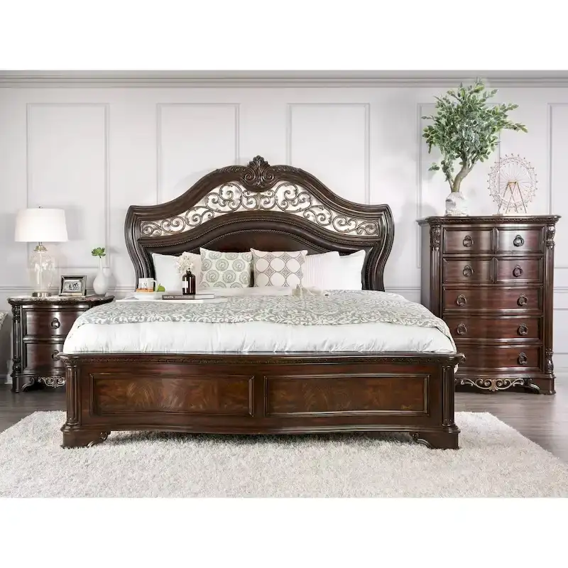 Furniture of America Pune Traditional Brown Wood Carved Panel Bed