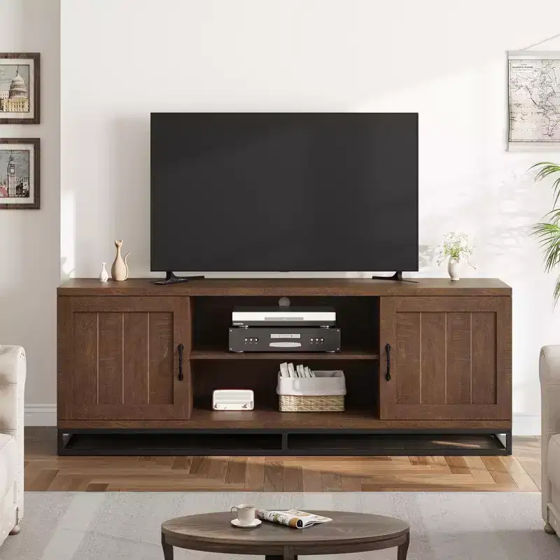 Farmhouse-Style TV Stand Gray TV cabinet with sturdy metal legs and adjustable shelves Wooden media cabinet suitable for living rooms and bedrooms