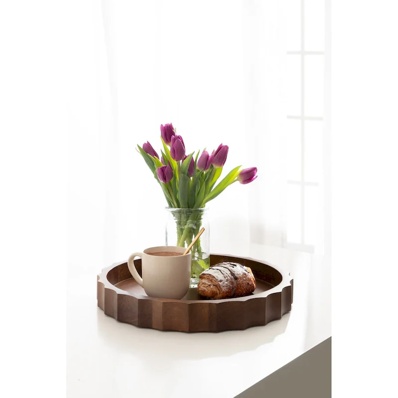 Kate and Laurel Lissi Round Tray