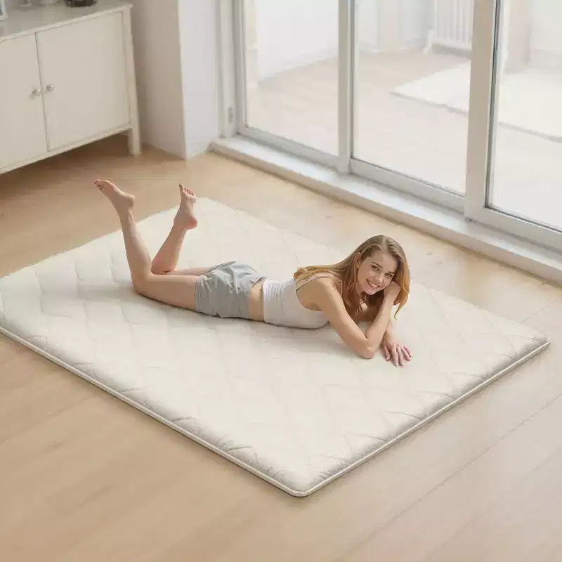 VEVOR Japanese Tatami Mat, Queen Size Foldable Japanese Tatami Mattress, Futon Mattress with Storage Bag, 9-Layer Floor Mat, 80 x 60 x 2.5in, White