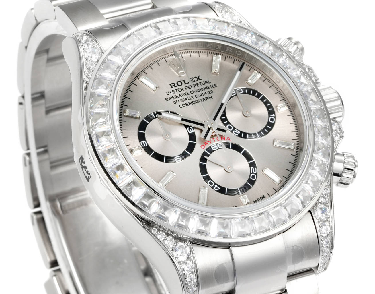 Replica Daytona silver dial with diamond markers close-up