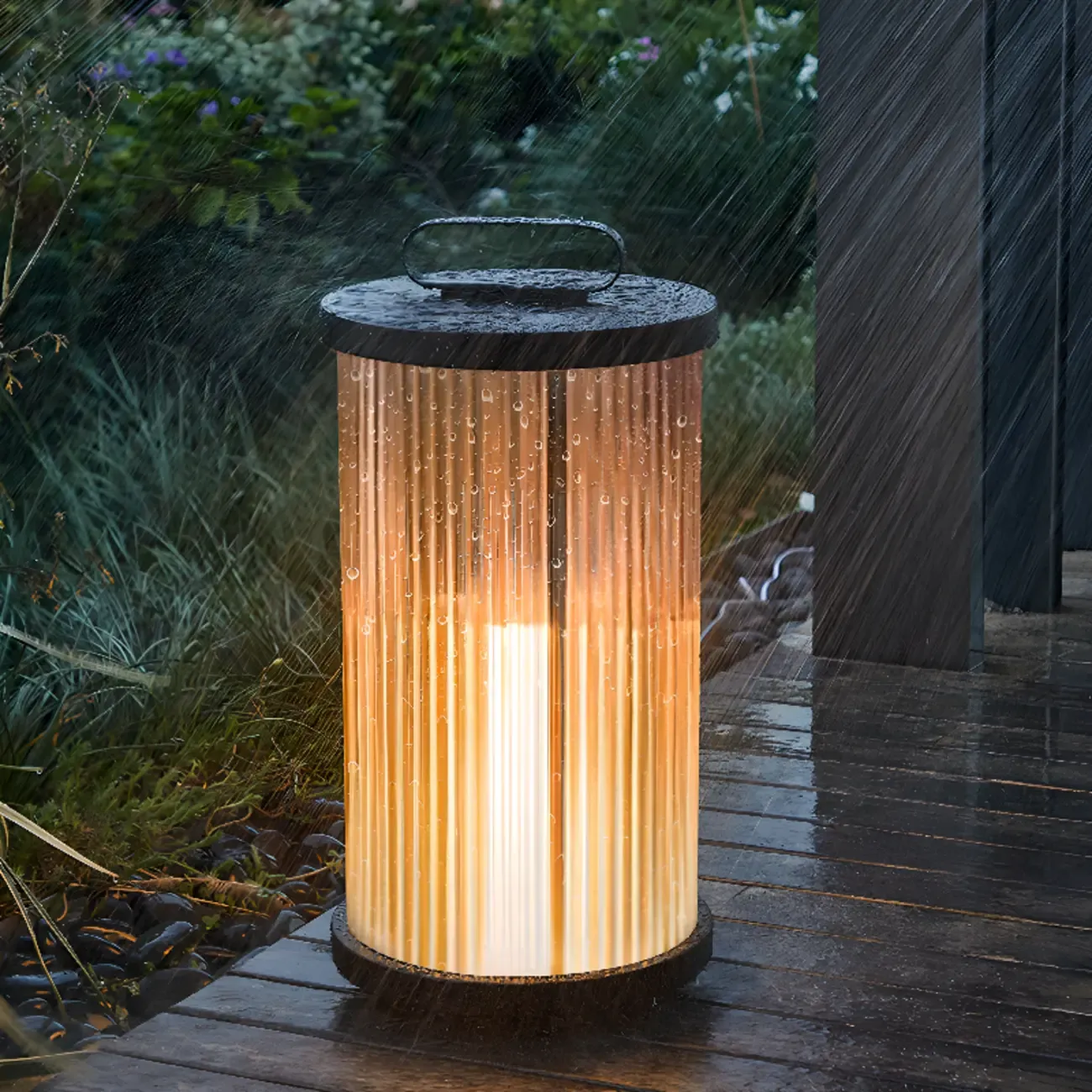 Vertical Grain Clear Glass Cylinder Post Cap Light