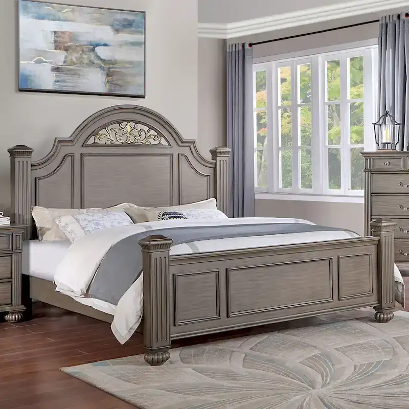 Traditional Grey Wood Poster Bedroom – Queen / King / Cal King, 2-Person