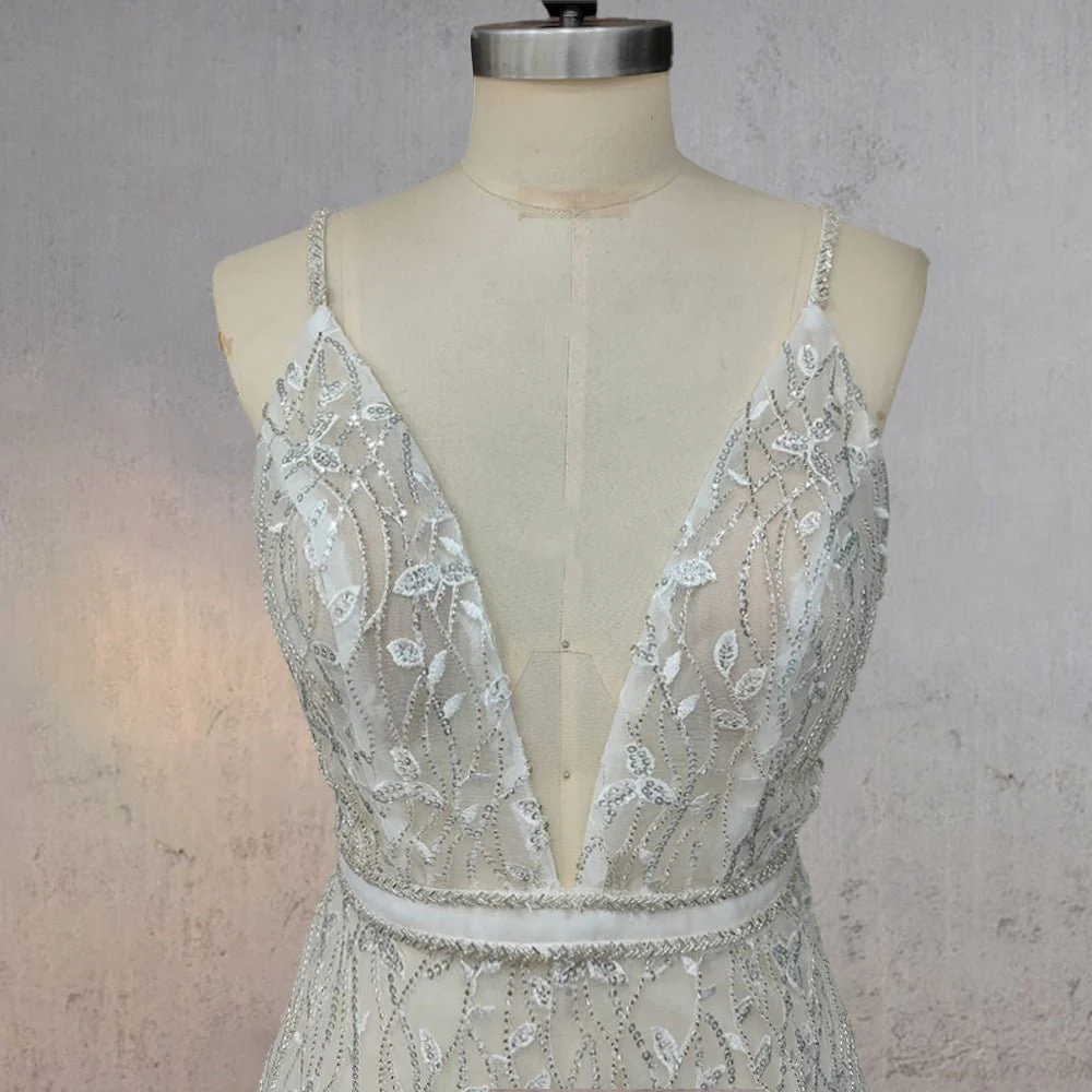 Mermaid Lace Deep V Wedding Dress with Appliques