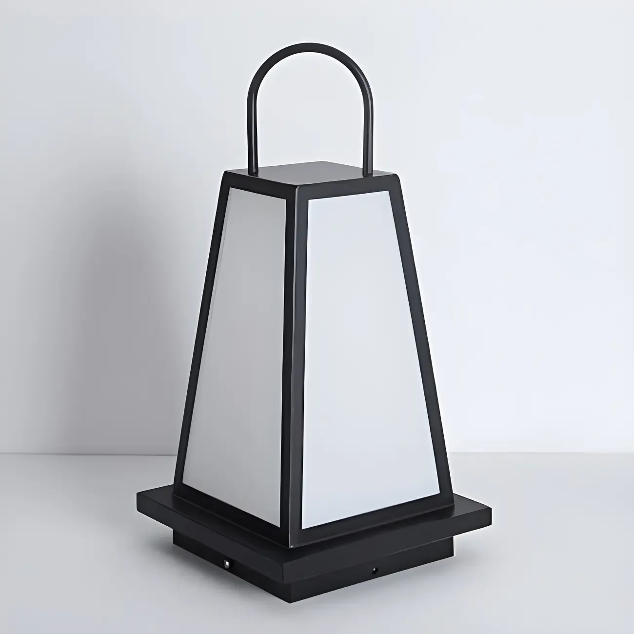Black Metal Conical Post Cap Light with Handle