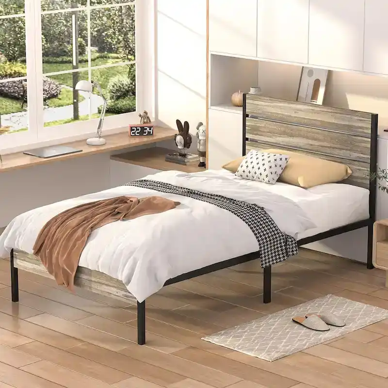 4-Pieces Bedroom Set with Drawer and Nightstands Set of 2, 5-Drawer Dresser, Brown/Grey Set
