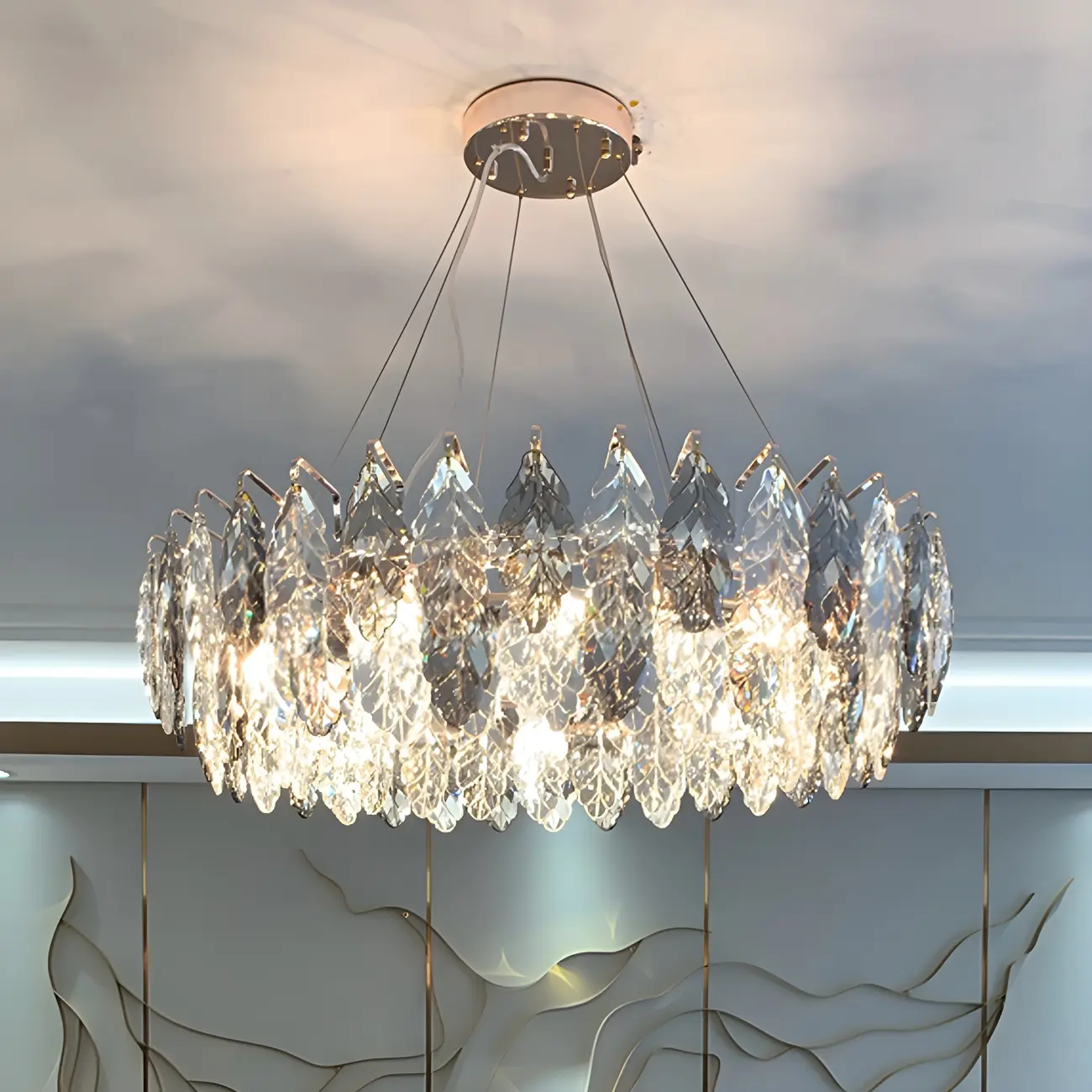 Exquisite Round Multi-light Crystal Leaf Chandelier