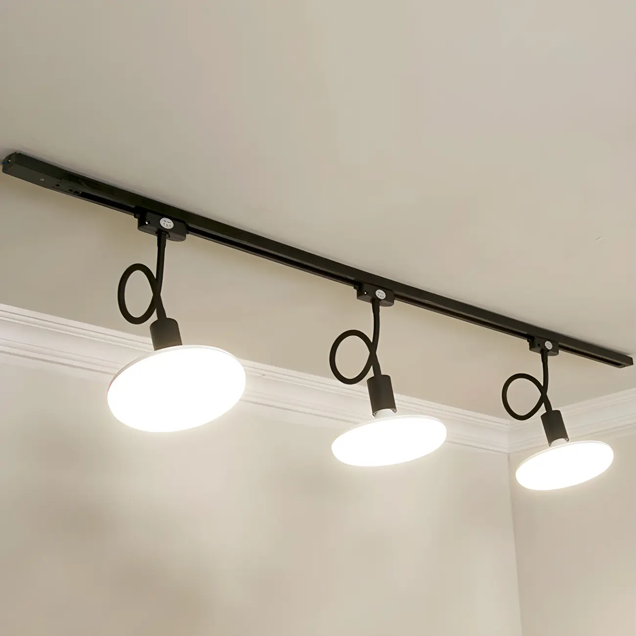 5-Light Modern LED Track Lighting with Adjustable Head