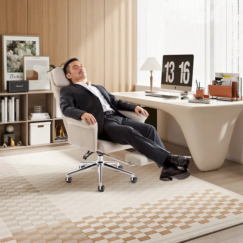 High-Back Office Chair with Footrest and Quilted Design for Adults