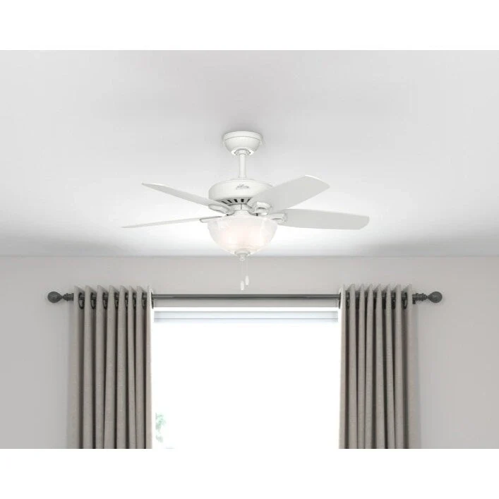 Hunter 42  Builder Ceiling Fan with LED Light Kit and Pull Chain
