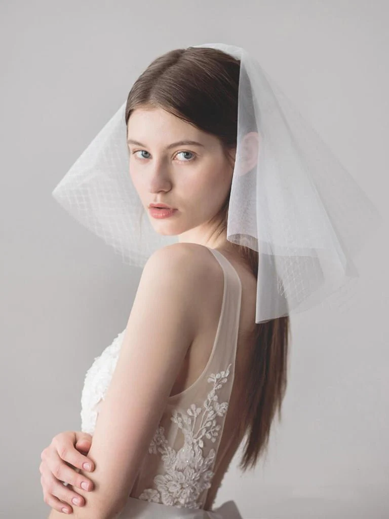 Shoulder Length Ivory Wedding Veils
