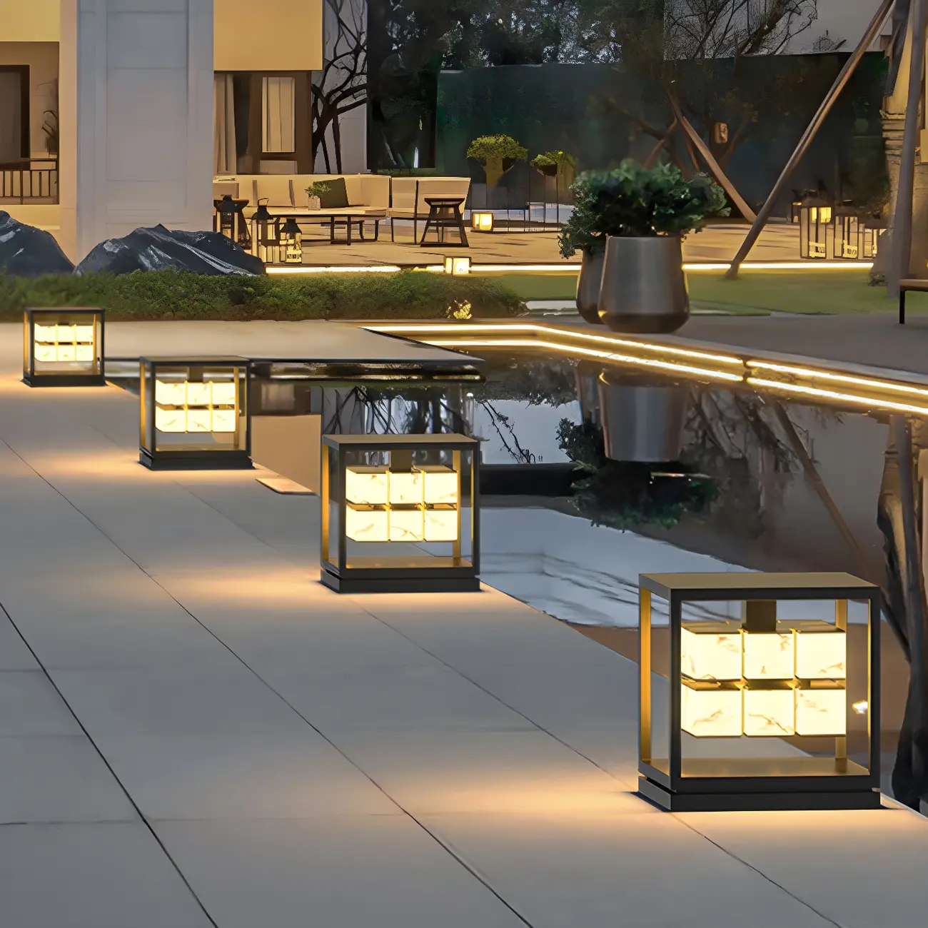 Modish Open Frame Layered Illuminant Post Cap Light