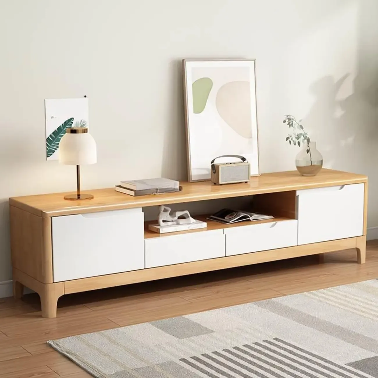 Traditional Rubberwood TV Stand with Storage for Living Room