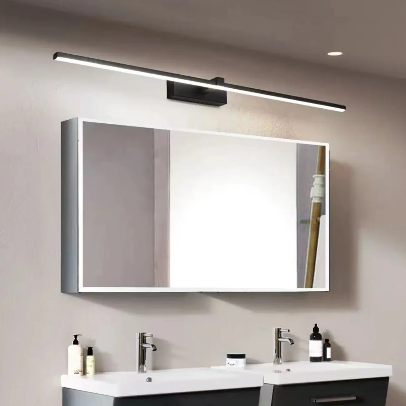Modern Linear Bathroom Vanity Light with Dimmable Design