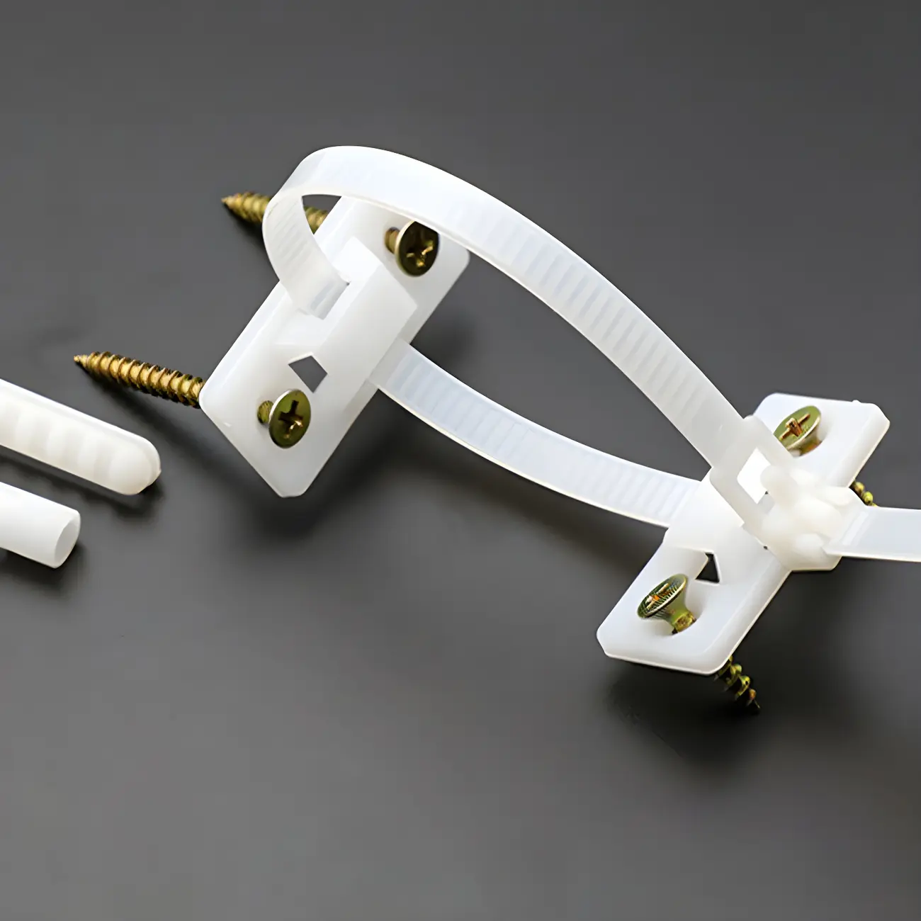 Elegant Pine Wooden Double Dresser with 6-Drawers