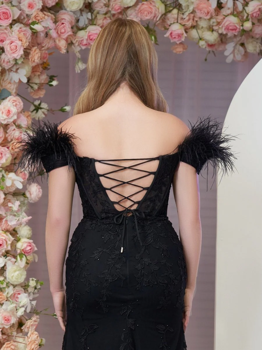 Mermaid Deep V Neck Feather Lace Long Prom Dress