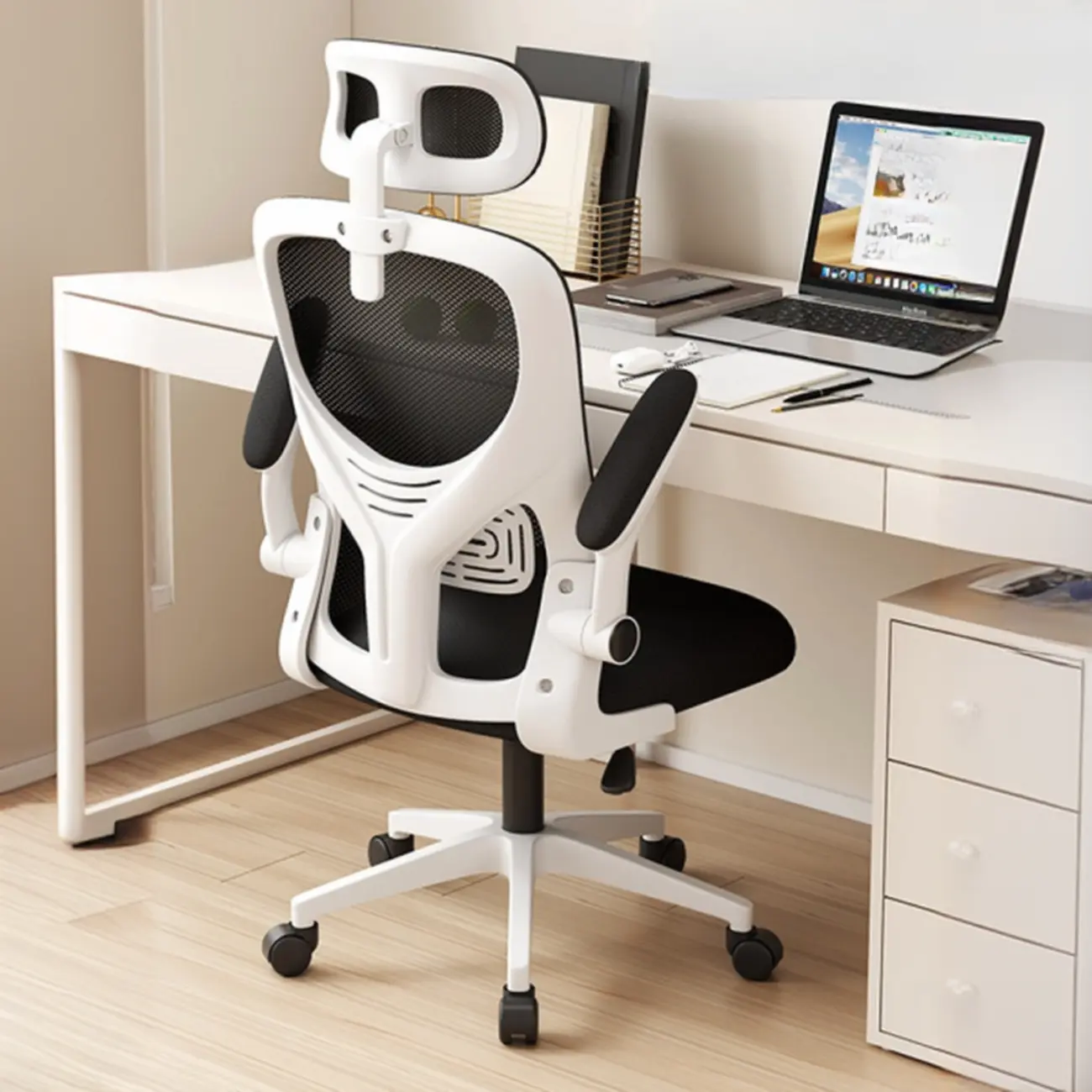 Ergonomic Black White Mesh Adjustable Office Chair