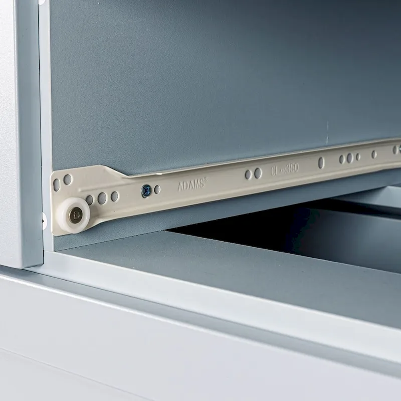 Modern Drawer Dresser with Solid Wood Frame and Retro Shell Handle