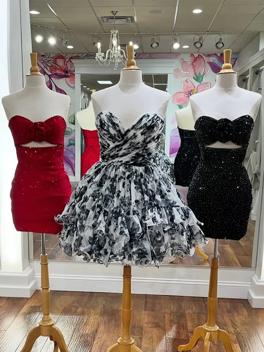 Red - Strapless Bodycon Beaded Cut Out Short Homecoming Dress