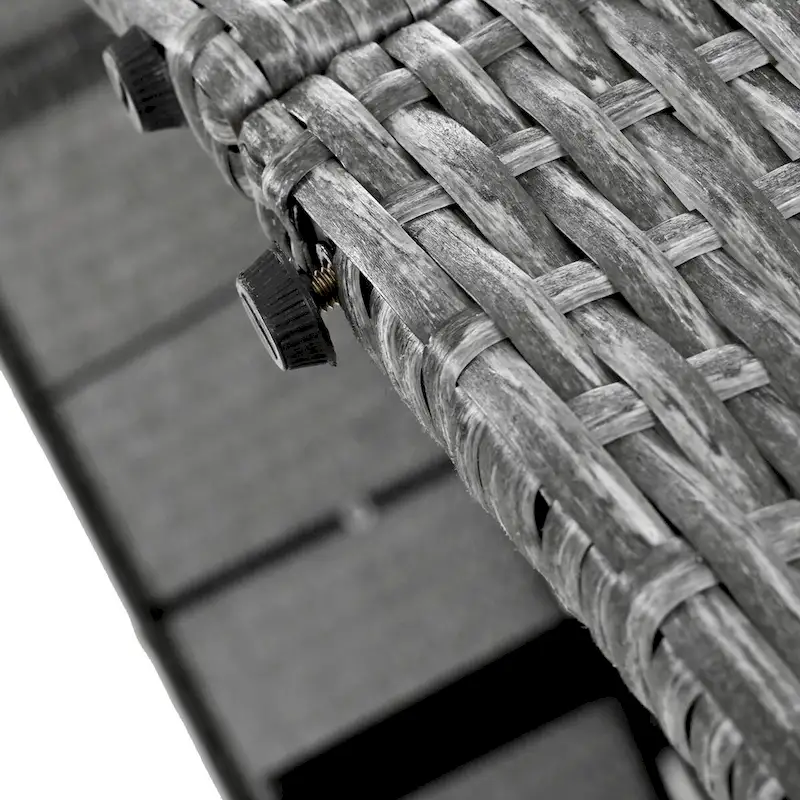 Patio 2-Person Daybed with Cushions and Pillows