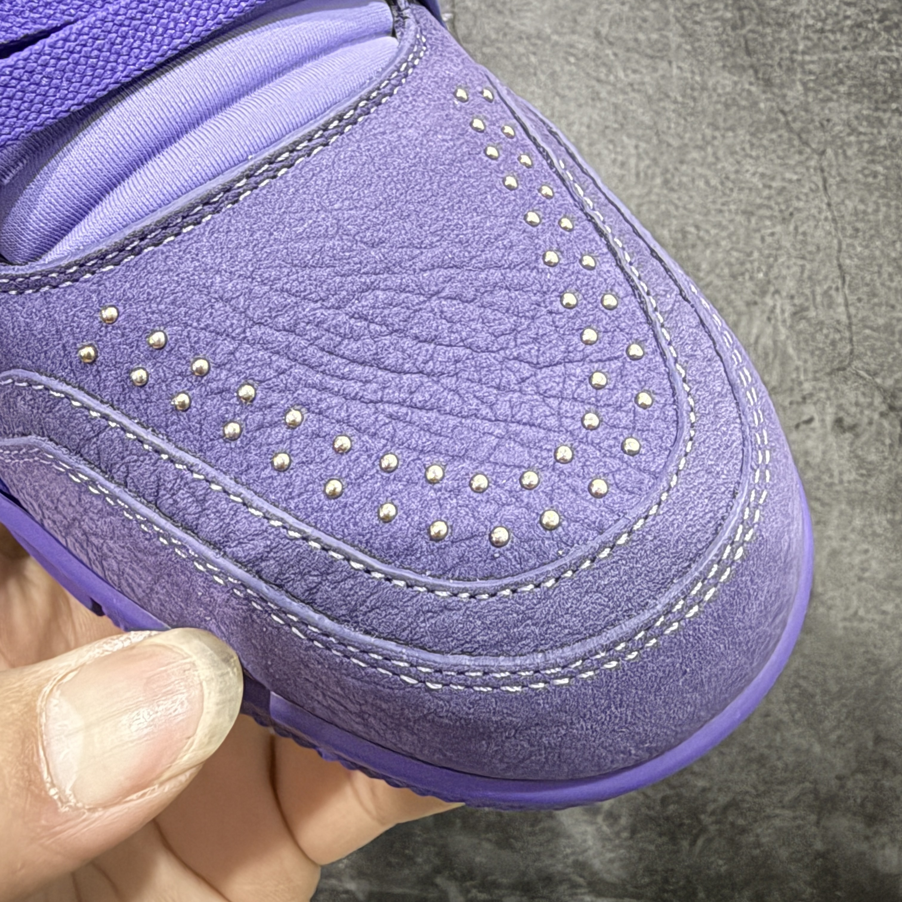 The upper of fake shoes