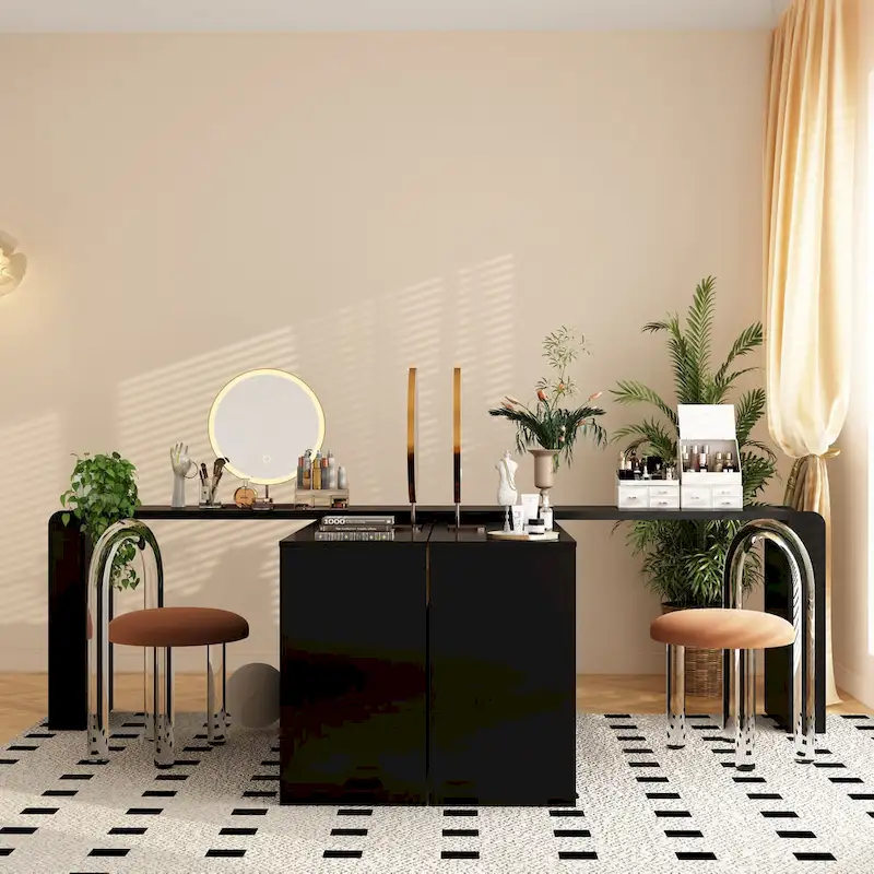 4-Drawer Desk Vanity Sideboard Bedroom Dresser Chest Of Drawers White