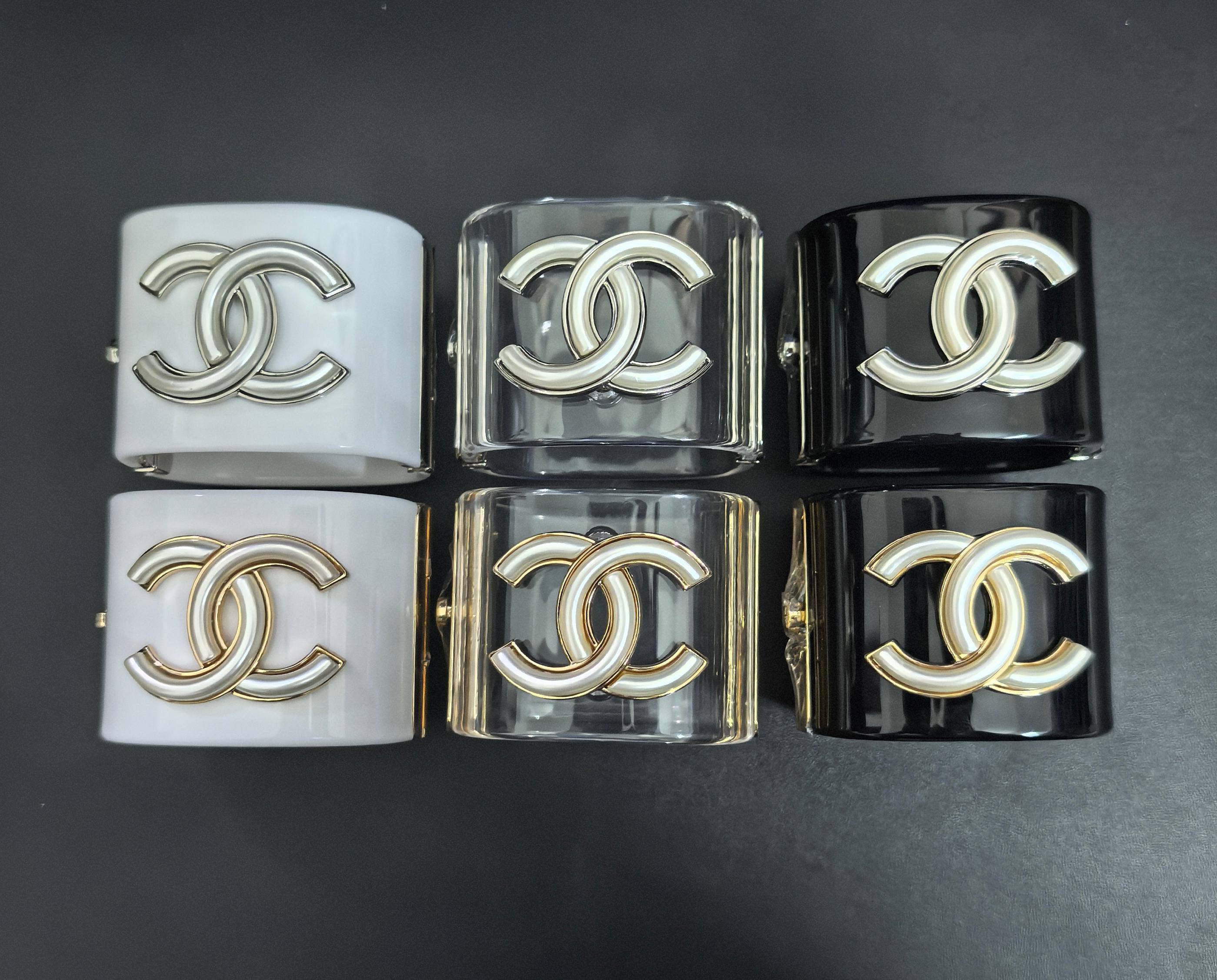 CCS121 CC acrylic cuff bracelet - ccjewelryacc