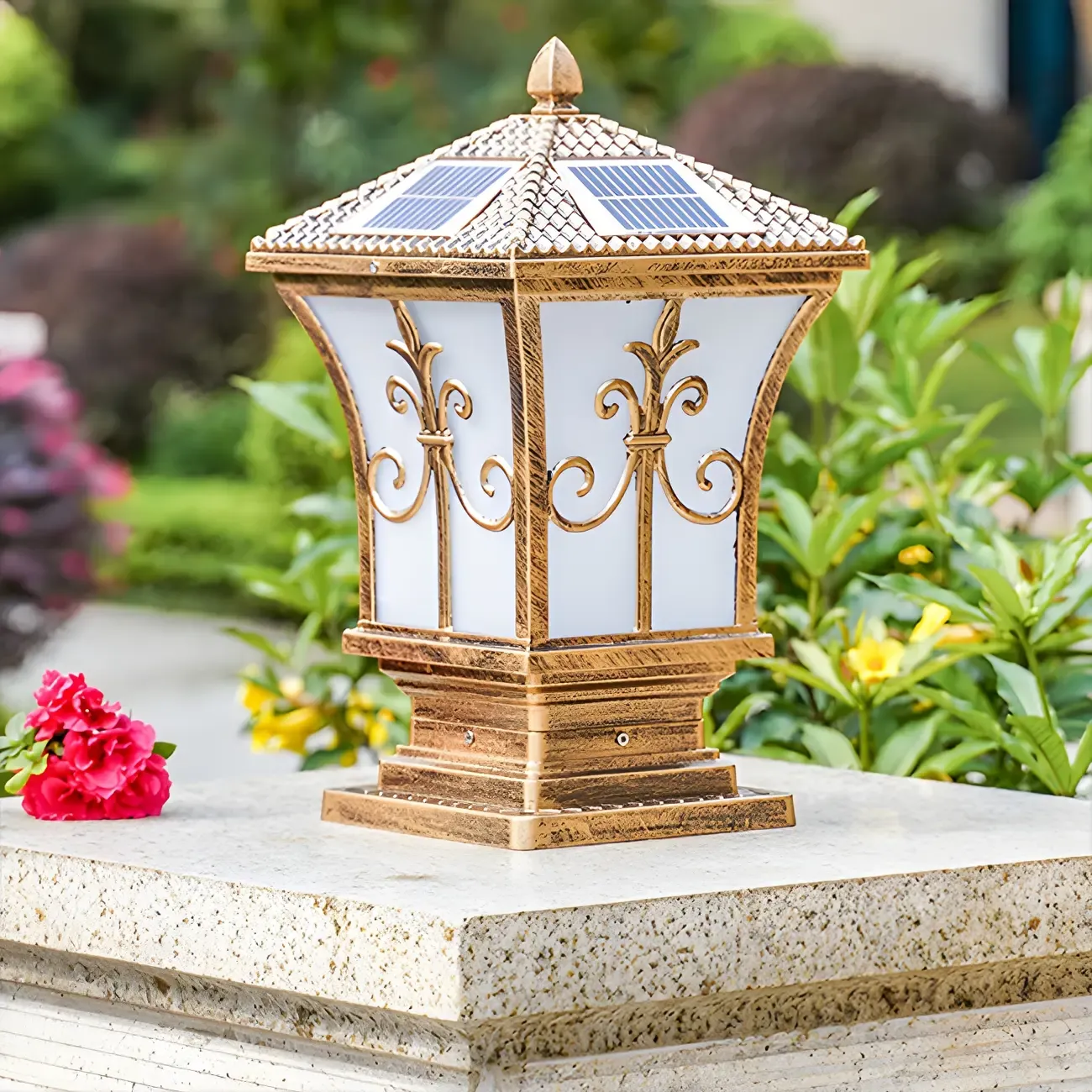 Vintage Metal Bronze Solar Outdoor Post Lights