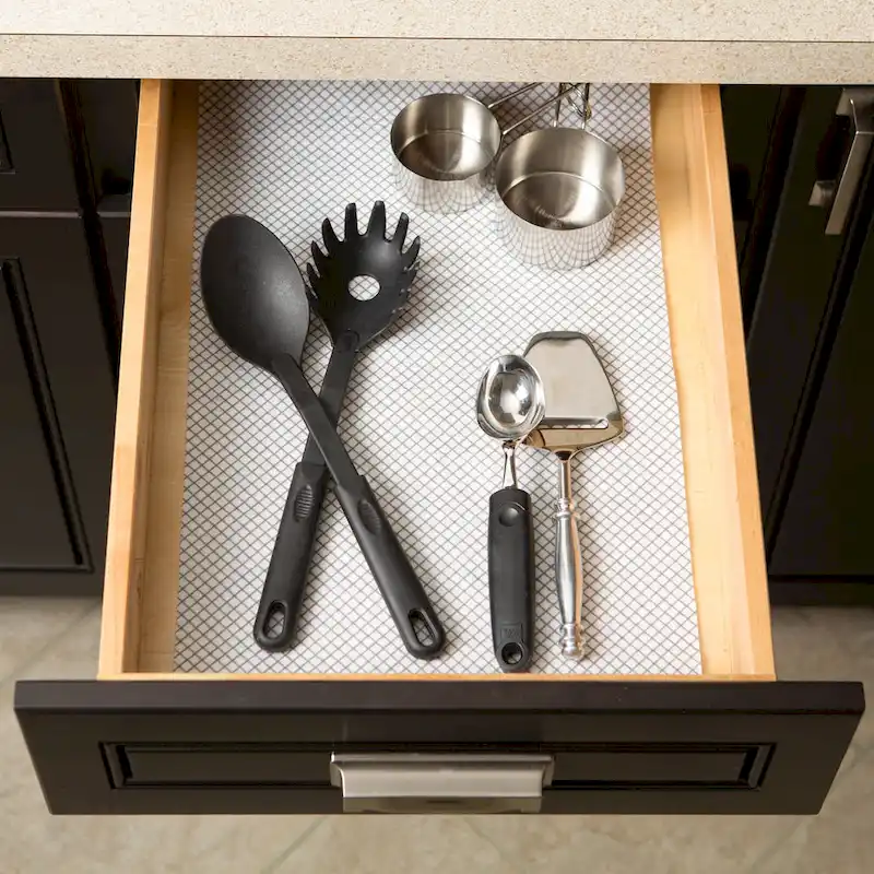 DII Grey Lattice Shelf Liner (Set of 2)